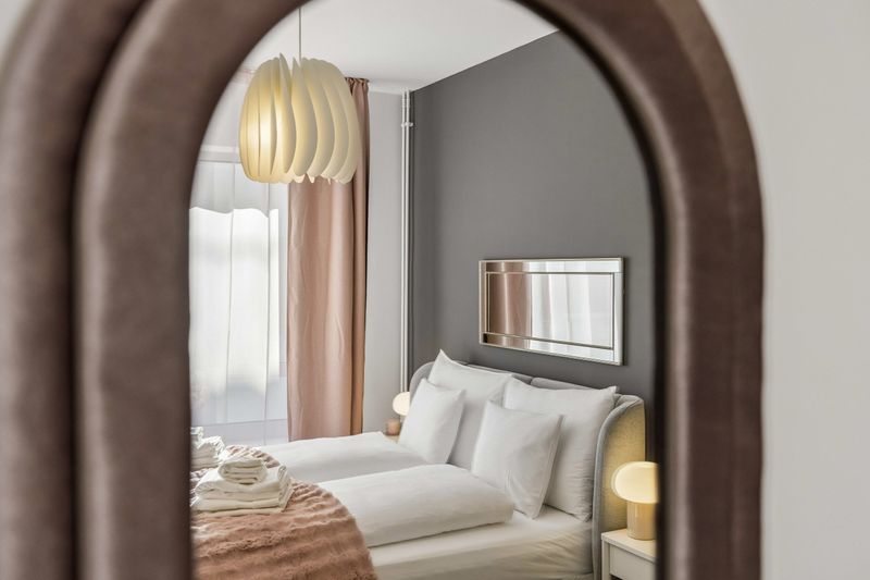 Old Town Penthouse Maisonette – Private Rooftop Waldmannstrasse