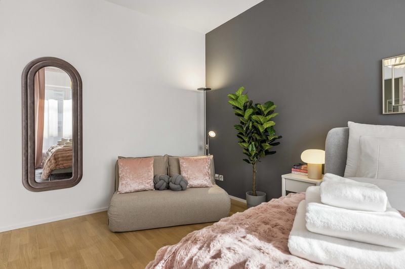 Old Town Penthouse Maisonette – Private Rooftop Waldmannstrasse