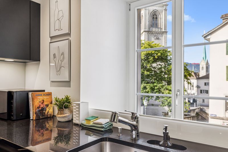 The Grossmünster Residence Zwingliplatz 3