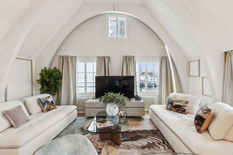 Old Town Diamond Penthouse – Private Rooftop Limmatquai 84