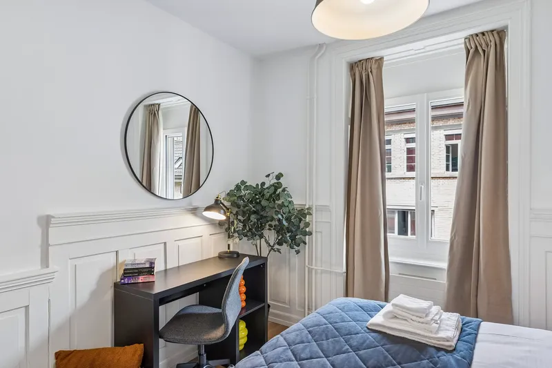 Spacious Apartment – Balcony & Great Location Bäckerstrasse