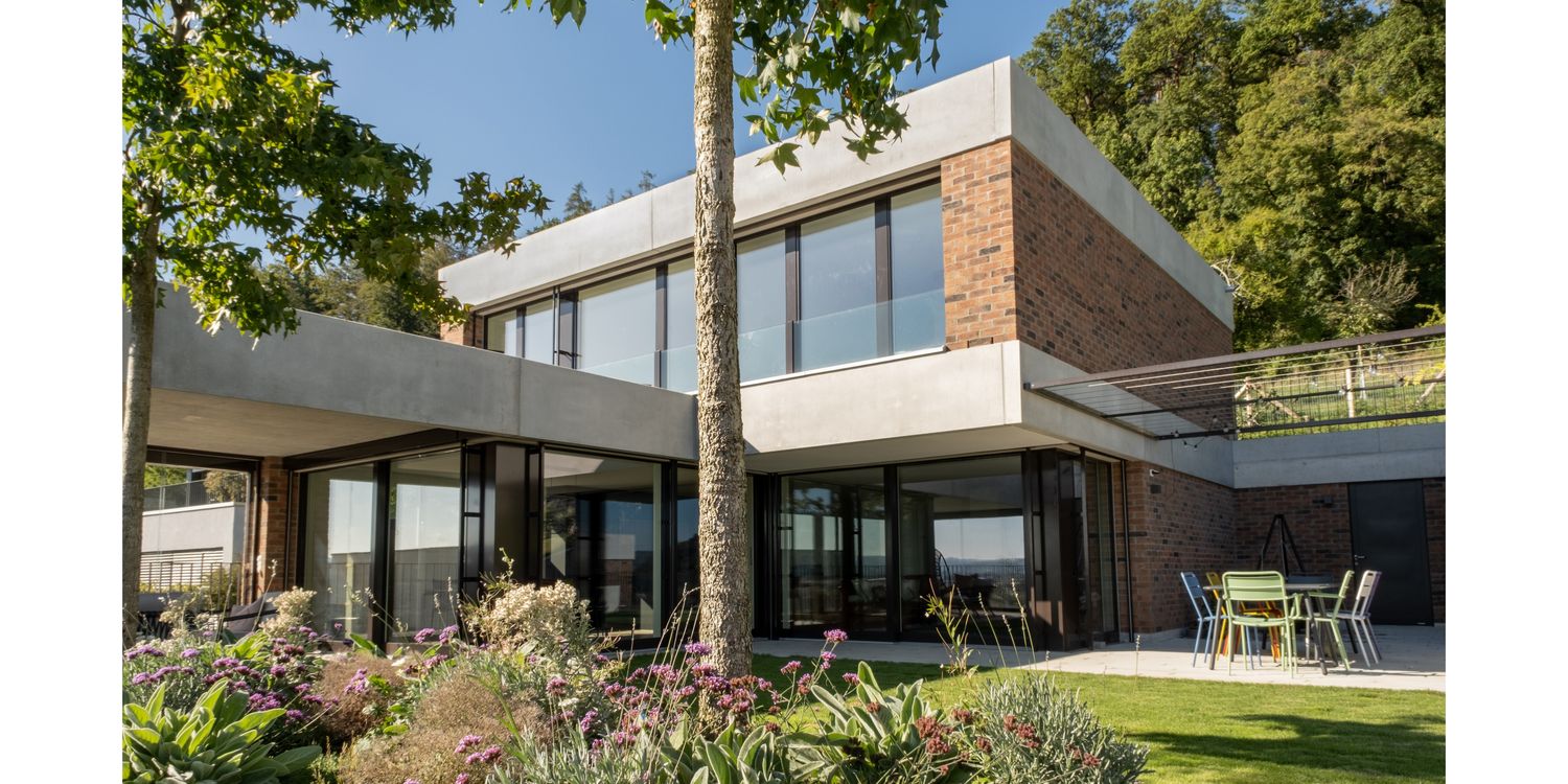 Zwei Einfamilienhäuser