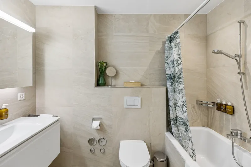 Spacious Apartment – Balcony & Great Location Bäckerstrasse