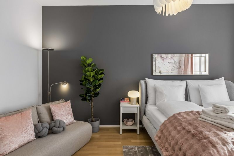 Old Town Penthouse Maisonette – Private Rooftop Waldmannstrasse