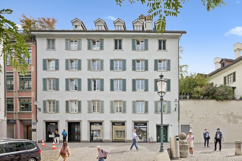 The Grossmünster Residence Zwingliplatz 3