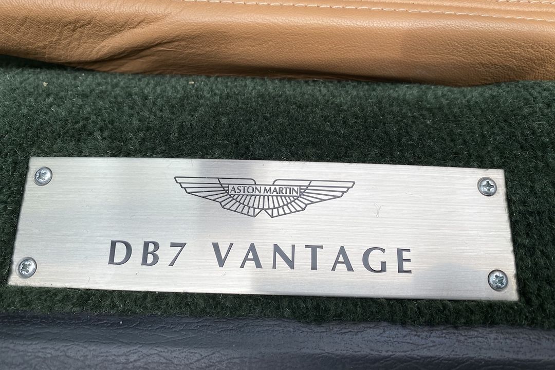 2003 Aston Martin DB7 Vantage Volante