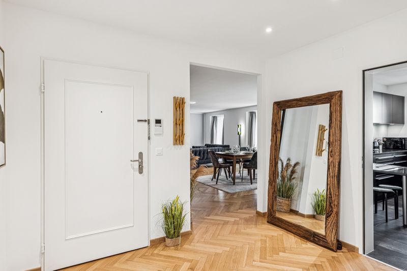 The Grossmünster Residence Zwingliplatz 3