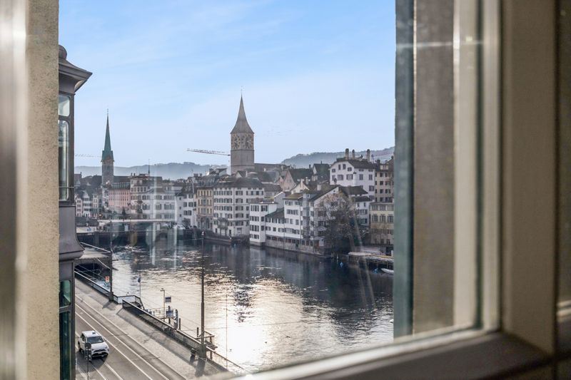 Old Town Diamond Penthouse – Private Rooftop Limmatquai 84