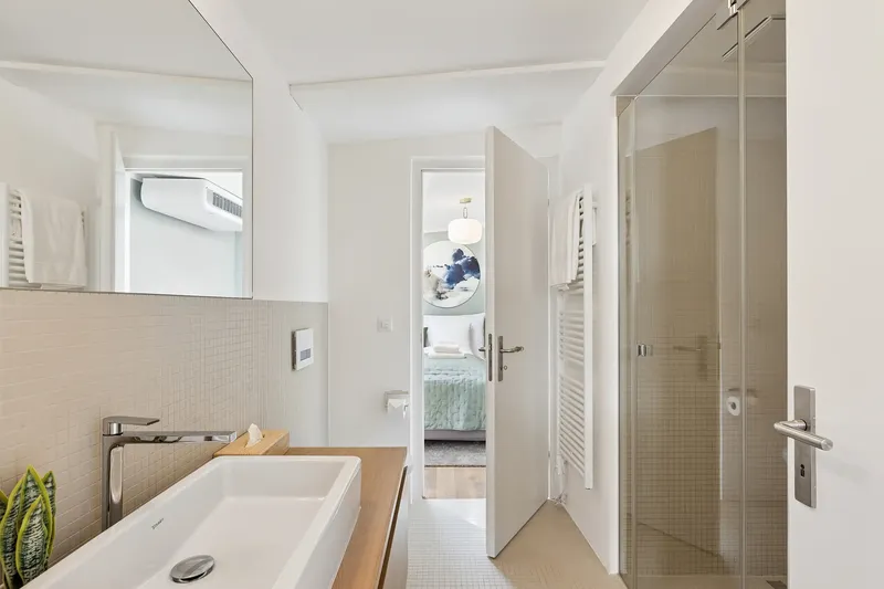 Ikon Penthouse – Rooftop, AC, Lake & Mountain View Fraumünsterstrasse