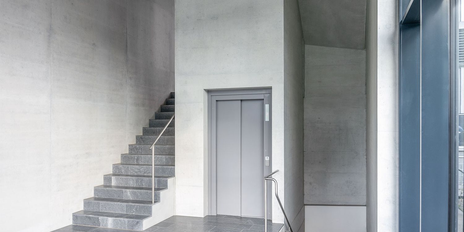 Büro- & Geschäftshaus