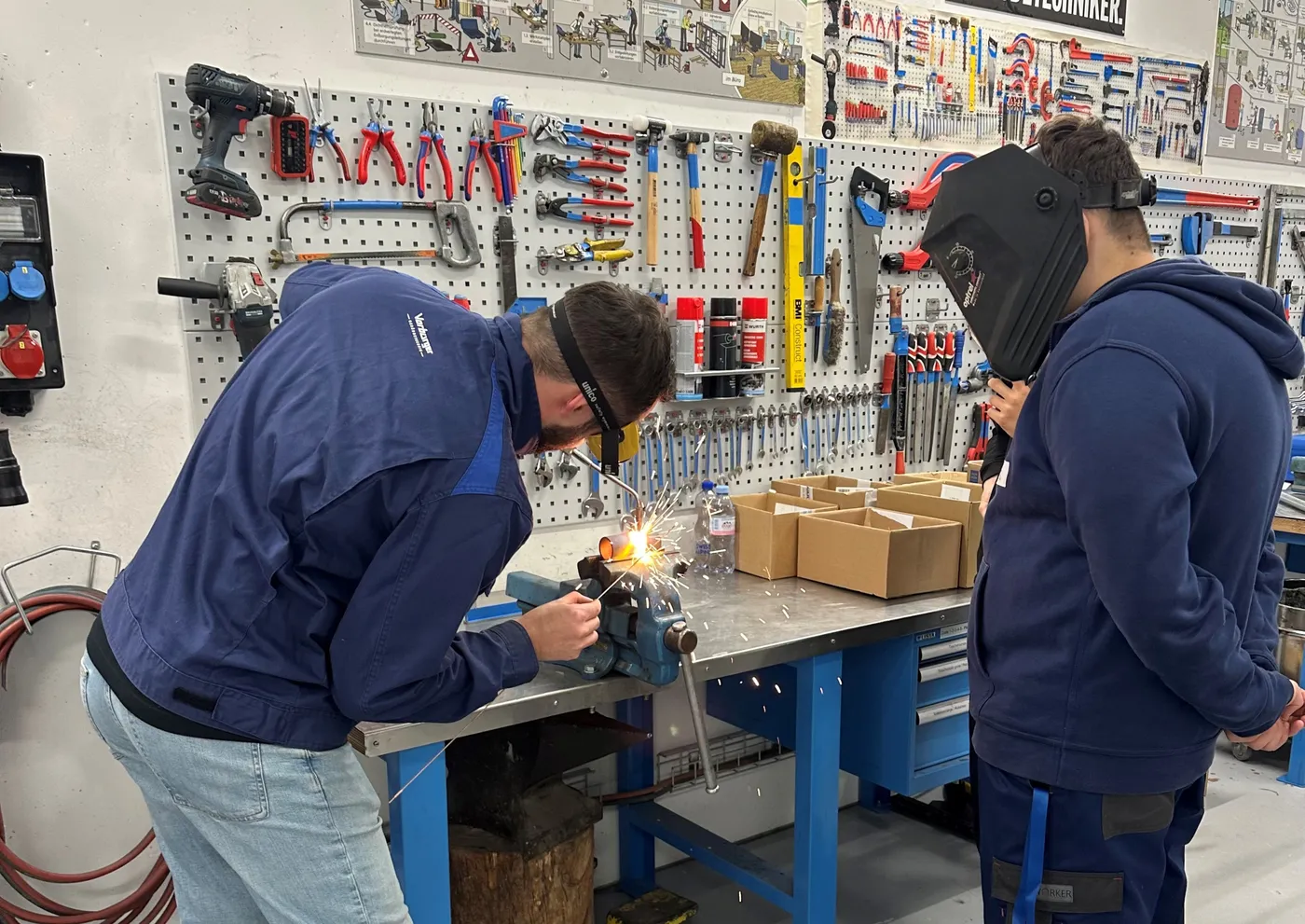 Schule trifft Wirtschaft 2024