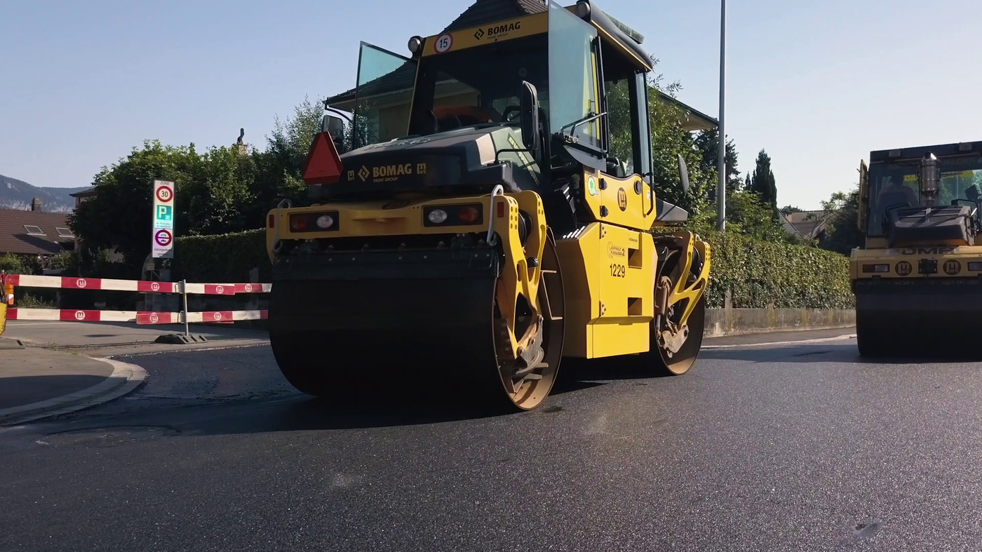 Forte réduction du bruit grâce à la combinaison de revêtements peu bruyants et de réductions de vitesse