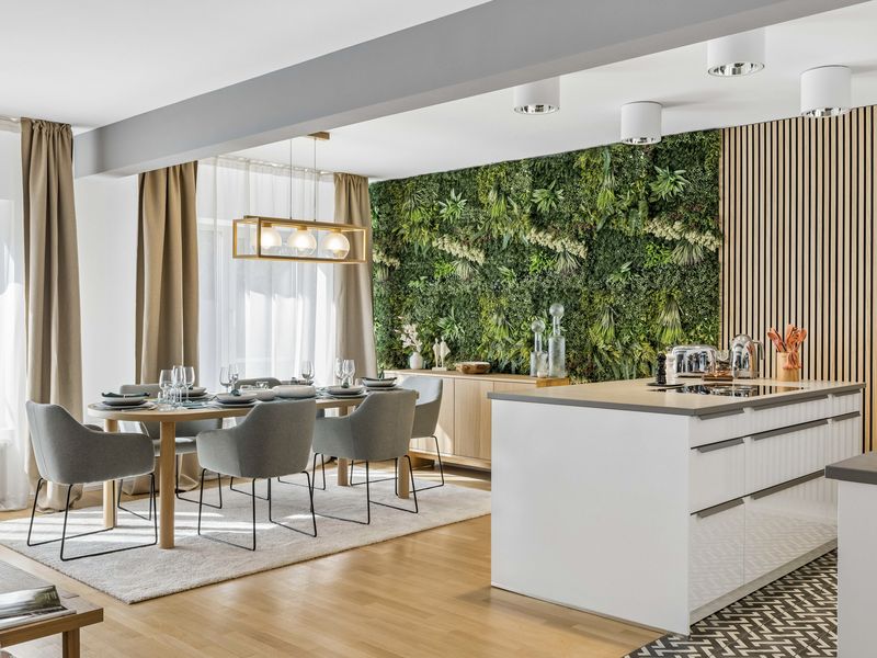 Old Town Penthouse Maisonette – Private Rooftop Waldmannstrasse