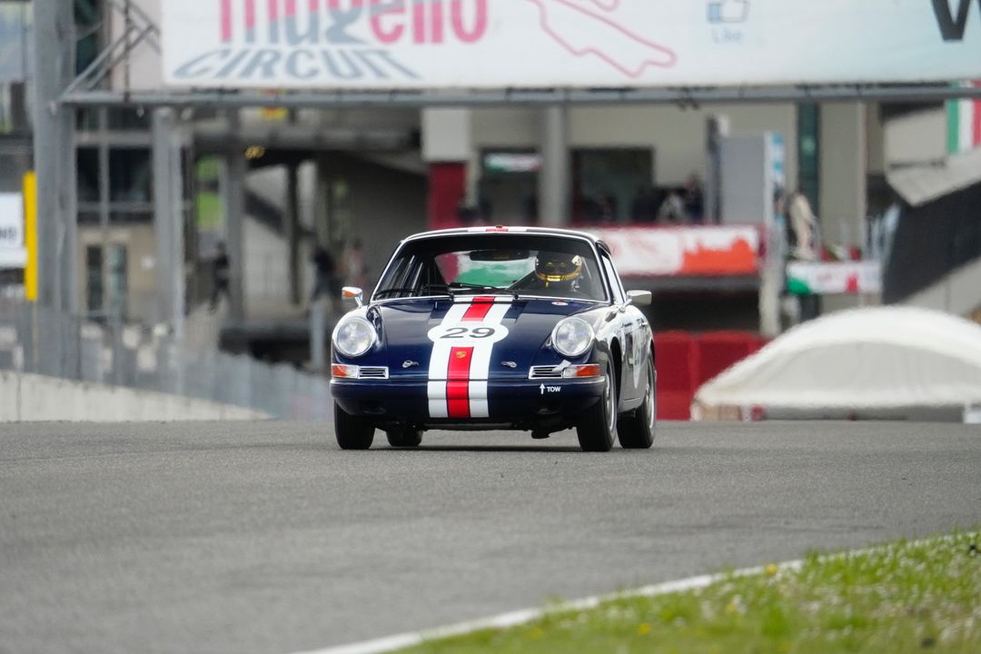 1965 Porsche 911 2.0 L Cup