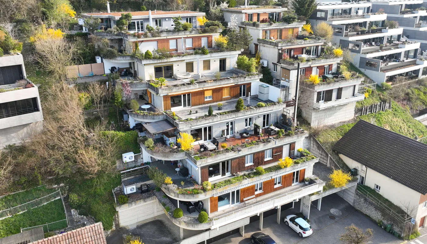 Sanierung 8 Terrassenhäuser in Biberstein