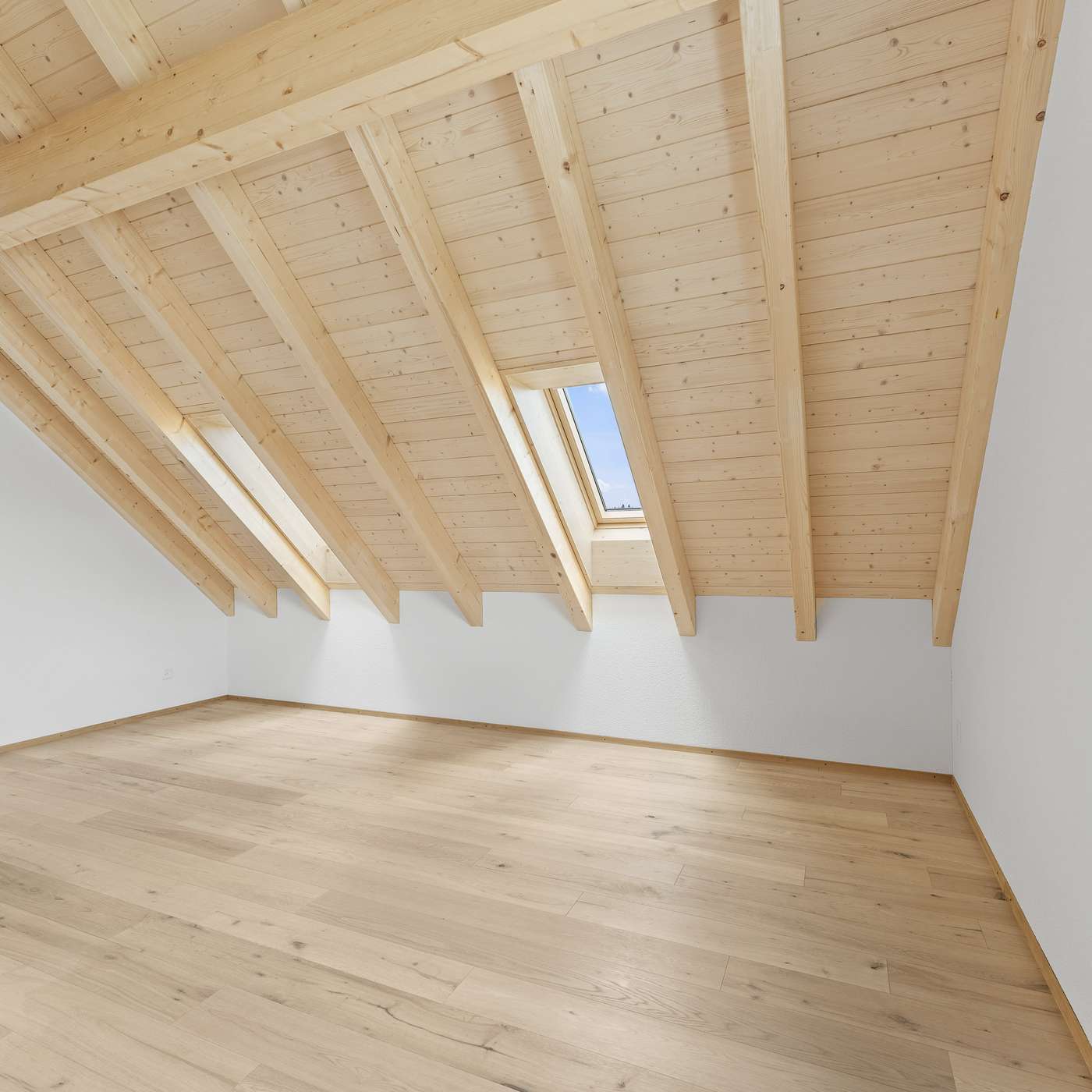 Parkettboden Mehrfamilienhaus