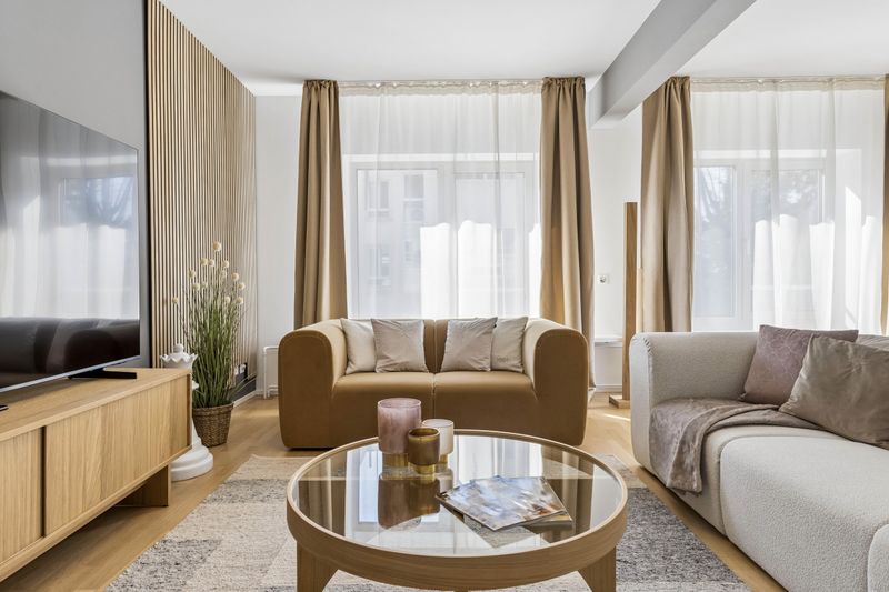 Old Town Penthouse Maisonette – Private Rooftop Waldmannstrasse