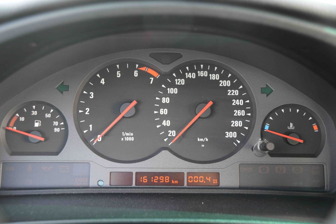 1993 BMW 850 CSi