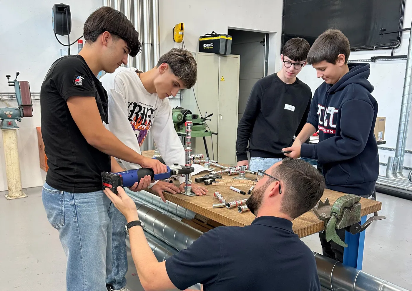 Schule trifft Wirtschaft 2024