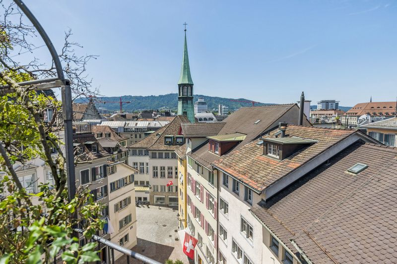 Old Town Penthouse with Rooftop Terrace Glockengasse 8