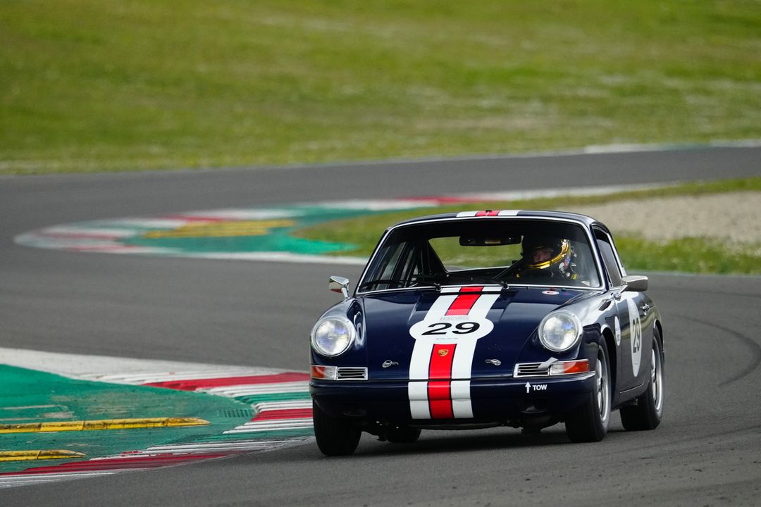 1965 Porsche 911 2.0 L Cup