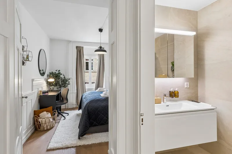 Spacious Apartment – Balcony & Great Location Bäckerstrasse