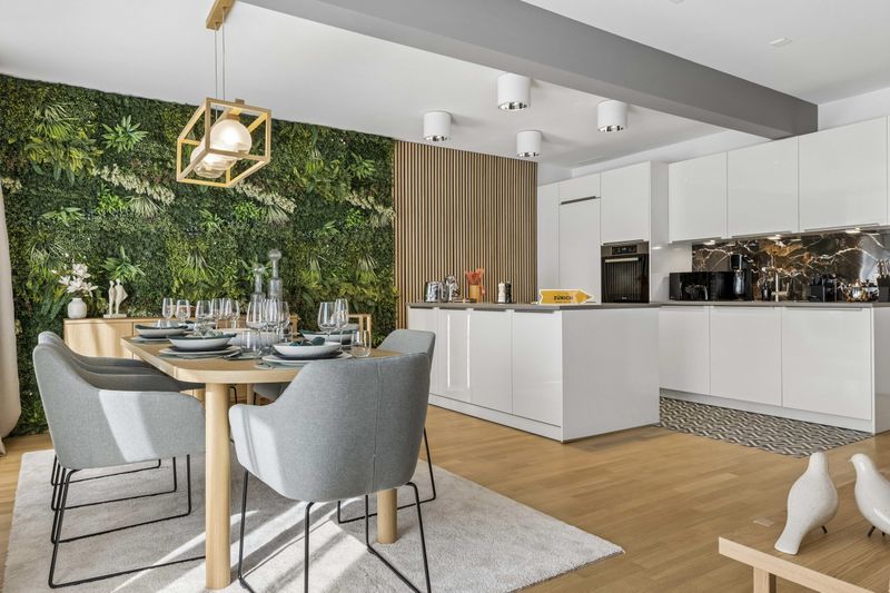 Old Town Penthouse Maisonette – Private Rooftop Waldmannstrasse