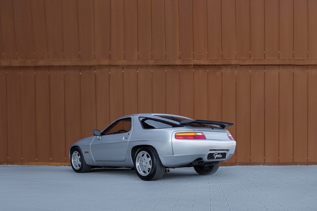 1991 Porsche 928 GT