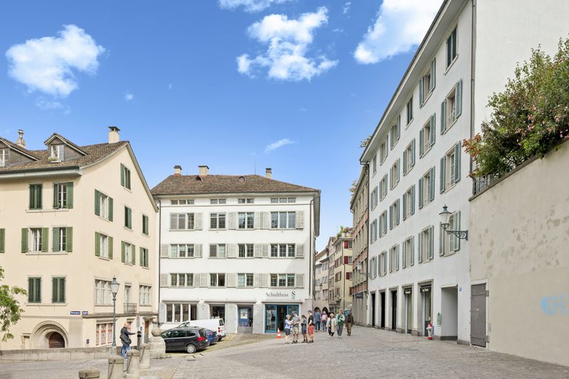 The Grossmünster Residence Zwingliplatz 3