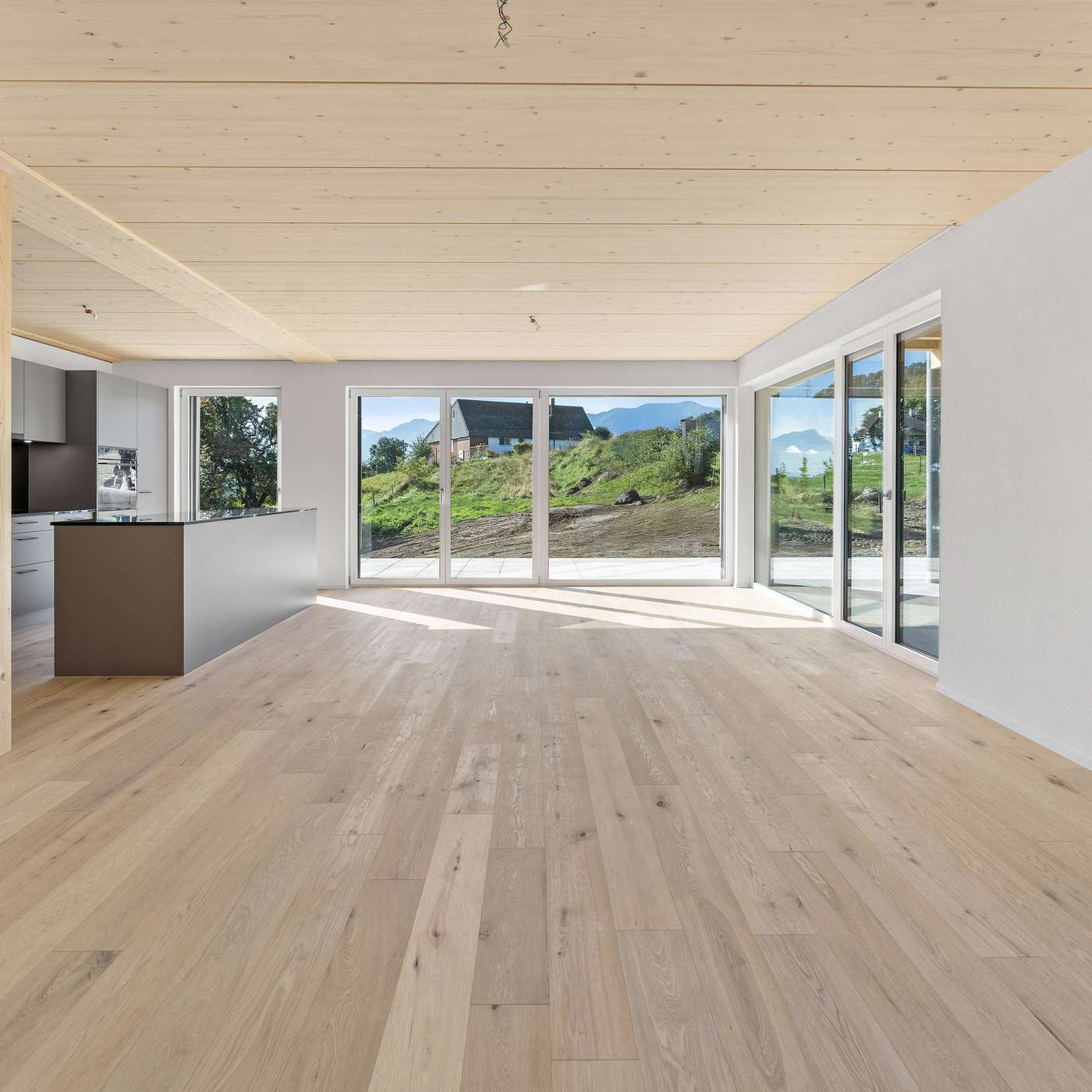 Parkettboden Neubau Mehrfamilienhaus