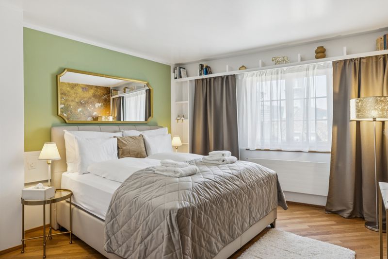 Old Town Penthouse with Rooftop Terrace Glockengasse 8