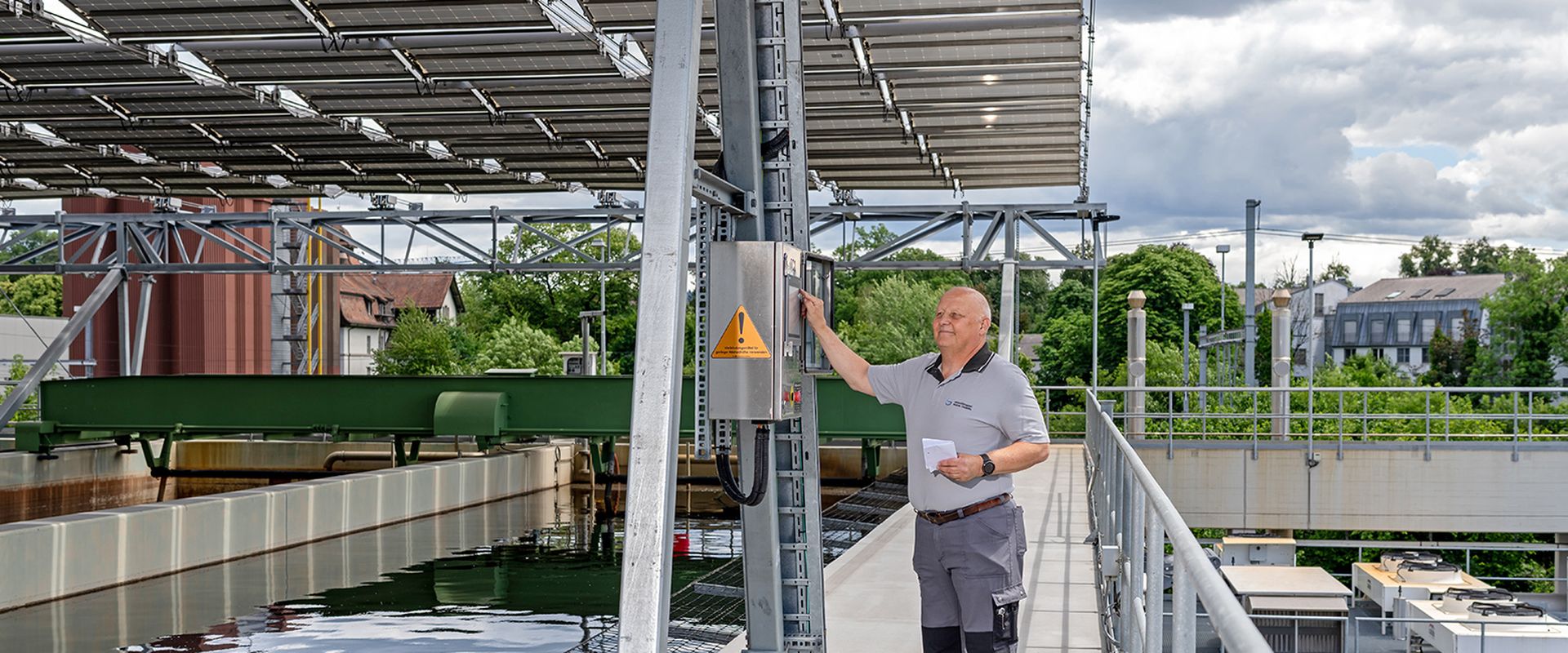 Solarfaltdach: Umwelt- und Investitionsschutz unter einem Dach.