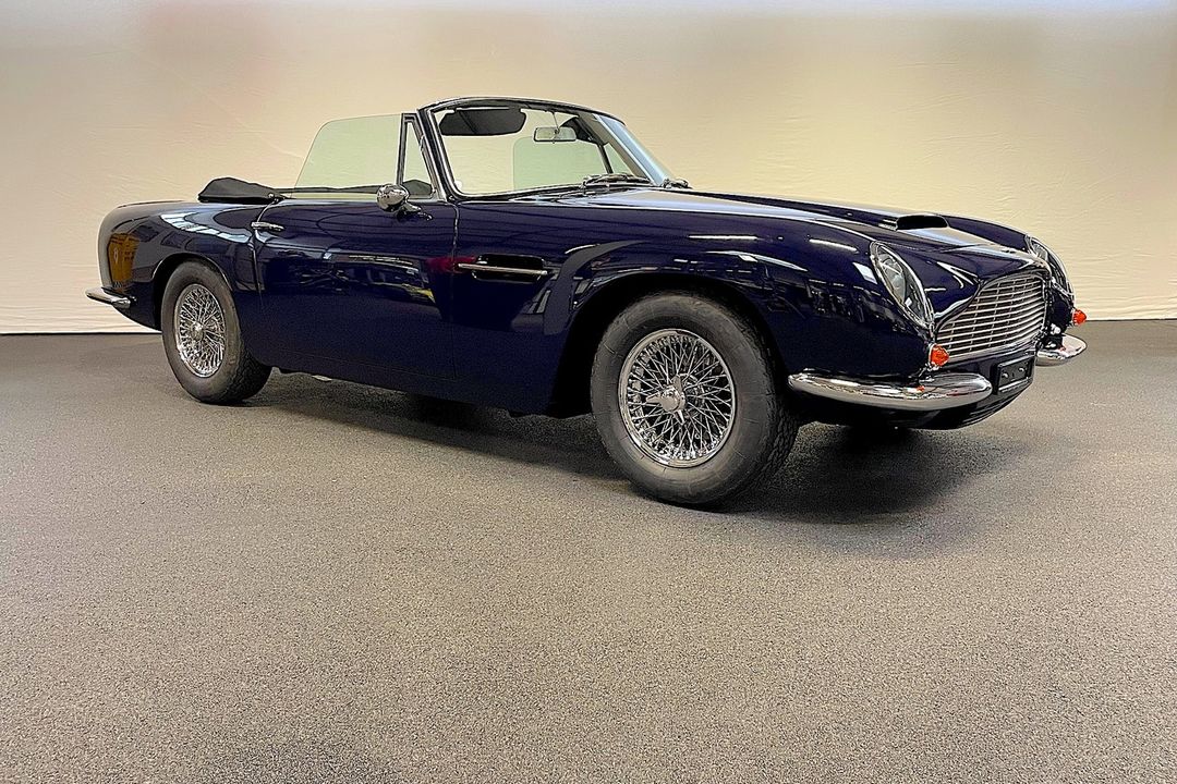 1966 Aston Martin DB6 Volante