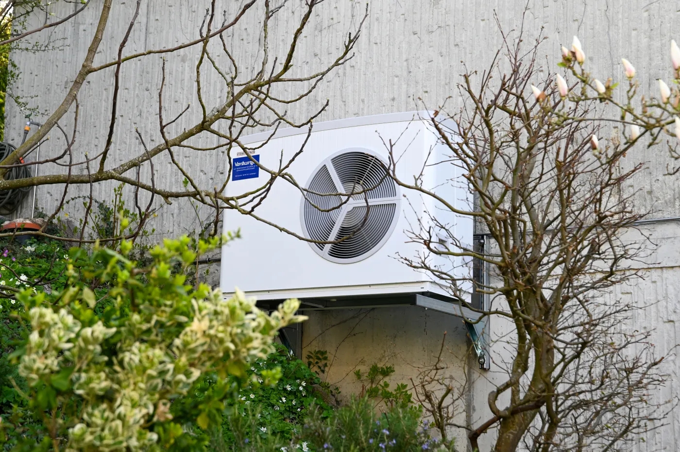 Sanierung 8 Terrassenhäuser in Biberstein